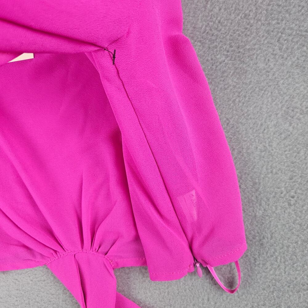Jemma Tie Front Shirt in Fuchsia
superdown Fushsia - Picture 4 of 8